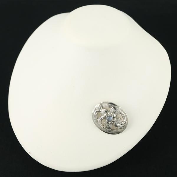 Georg Jensen（ジョージ ジェンセン） ブローチ ムーンストーン 138