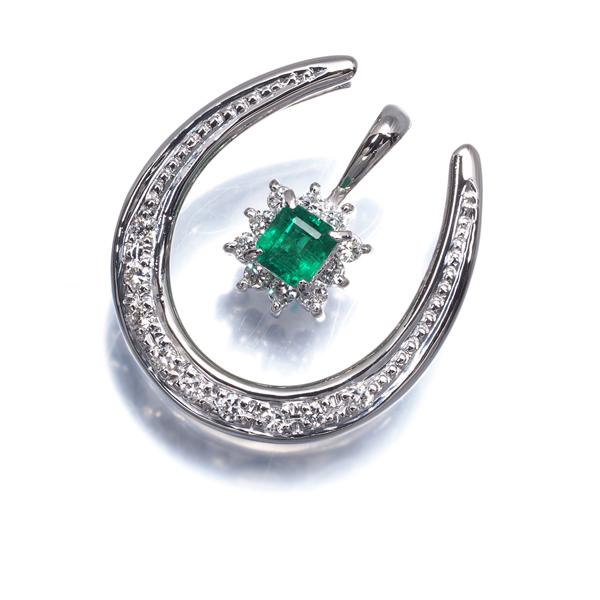 エメラルド 0.17ct ダイヤ ダイヤモンド 0.24ct ホースシュー 3WAY ペンダントトップ Pt900 GENJ 大幅値下げ品 |  | 08