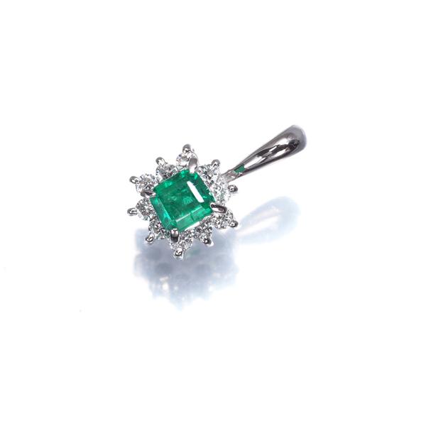 エメラルド 0.17ct ダイヤ ダイヤモンド 0.24ct ホースシュー 3WAY ペンダントトップ Pt900 GENJ 大幅値下げ品 |  | 02