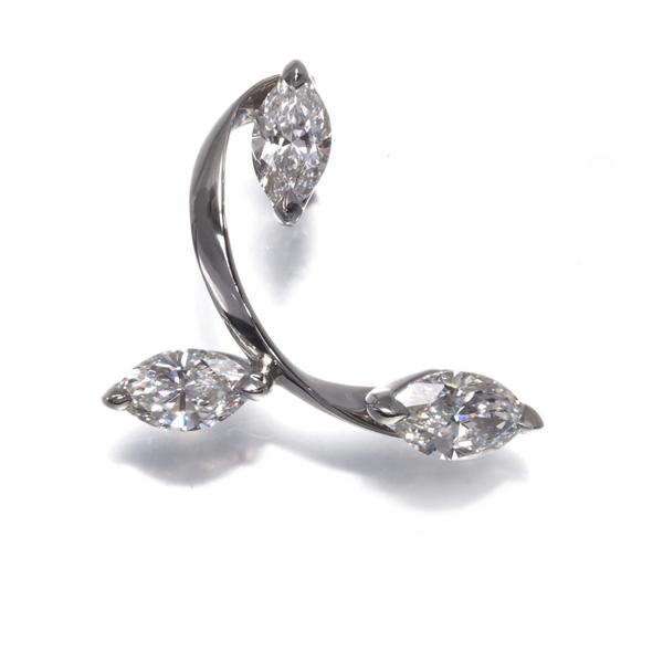 カシケイ ブローチ ダイヤ ダイヤモンド 0.65ct マーキスカット Pt950