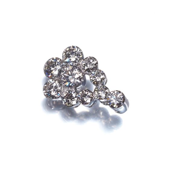 ダイヤ ダイヤモンド 0.77ct フラワー ペンダントトップ K18WG GENJ 