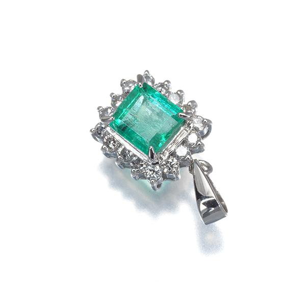エメラルド 0.57ct ダイヤ ダイヤモンド 0.23ct クラシック ペンダント 
