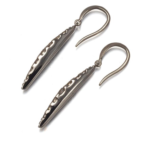 カシケイ ピアス ブラウンダイヤ ダイヤモンド 0.60ct ネイキッド 