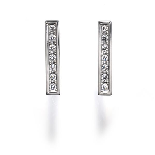 TASAKI（タサキ） ピアス ダイヤ ダイヤモンド 0.09ct/0.09ct バー