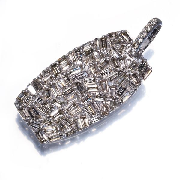 ダイヤ ダイヤモンド 0.80ct テーパーカット ペンダントトップ K18WG 