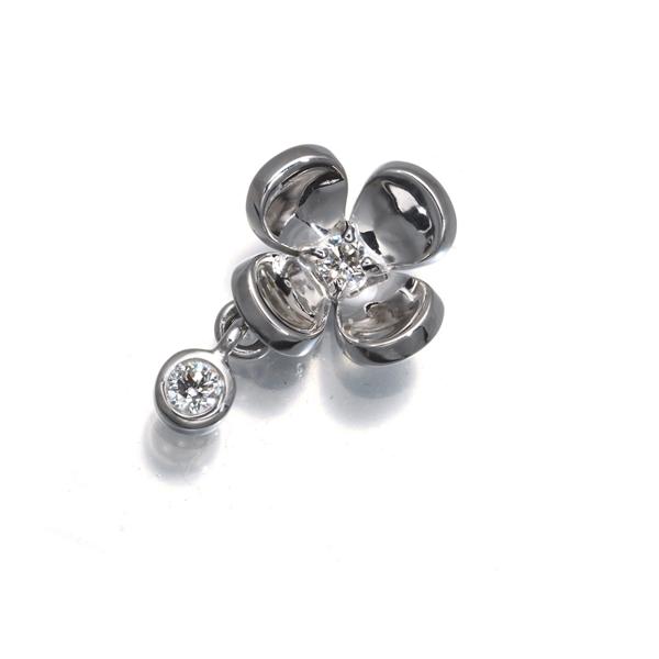CELINE（セリーヌ） ピアス ダイヤ ダイヤモンド フラワー 片耳 K18WG 