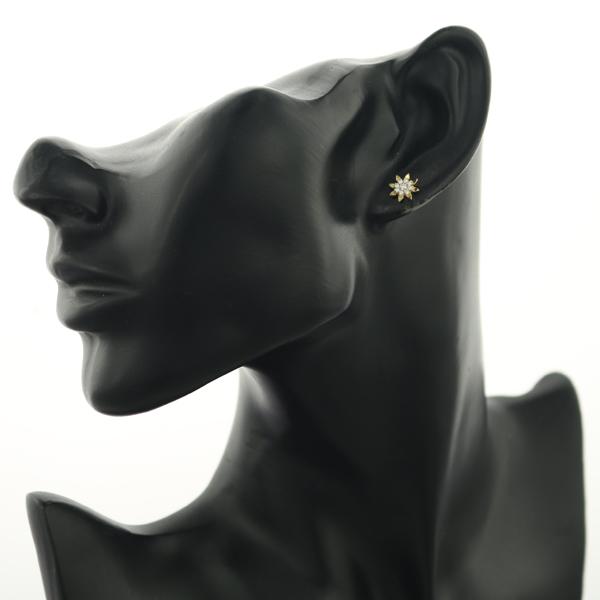 AHKAH（アーカー） ピアス ダイヤ ダイヤモンド 0.10ct プチソレイユ
