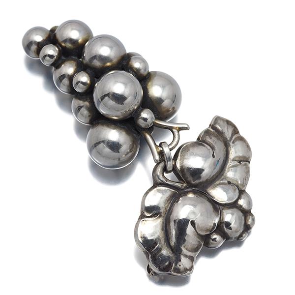   シルバーブローチ　ムーンライトグレープ Georg Jensen（ジョージ ジェンセン） ブローチ ムーンライトグレープ