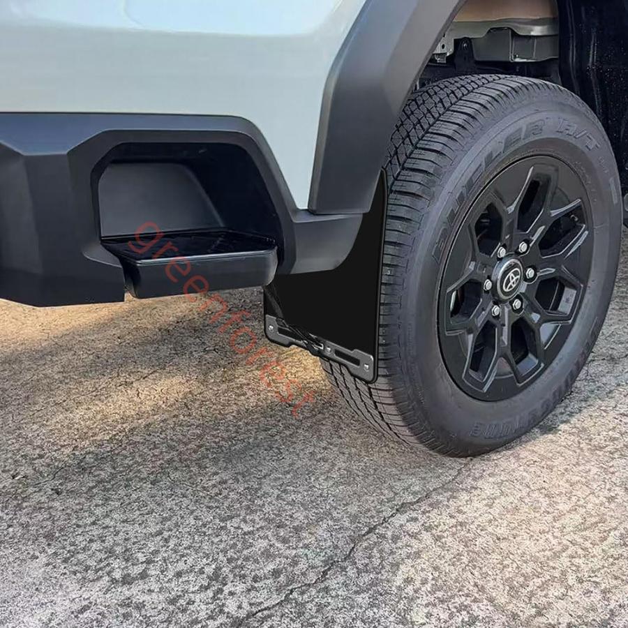 TOYOTA GR マッドフラップ 泥除け黒　gun226 新型 ハイラックス 9 代目 HILUX GUN226 型（ 2026 年 5 月〜現行