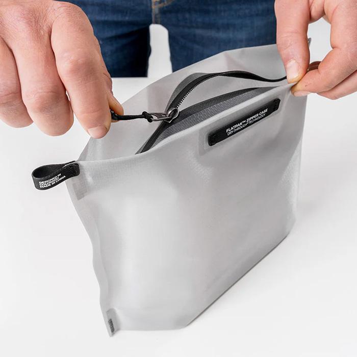 マタドール　フラットパックジッパートイレタリーケース　Matador　漏れ防止と防水性　トラベルケース　アウトドア　サウナ　温泉　旅行 |  | 11