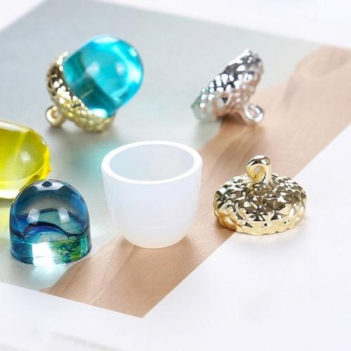 シリコン型・モールド どんぐりの実 ねんど型 粘土 UVレジン 立体