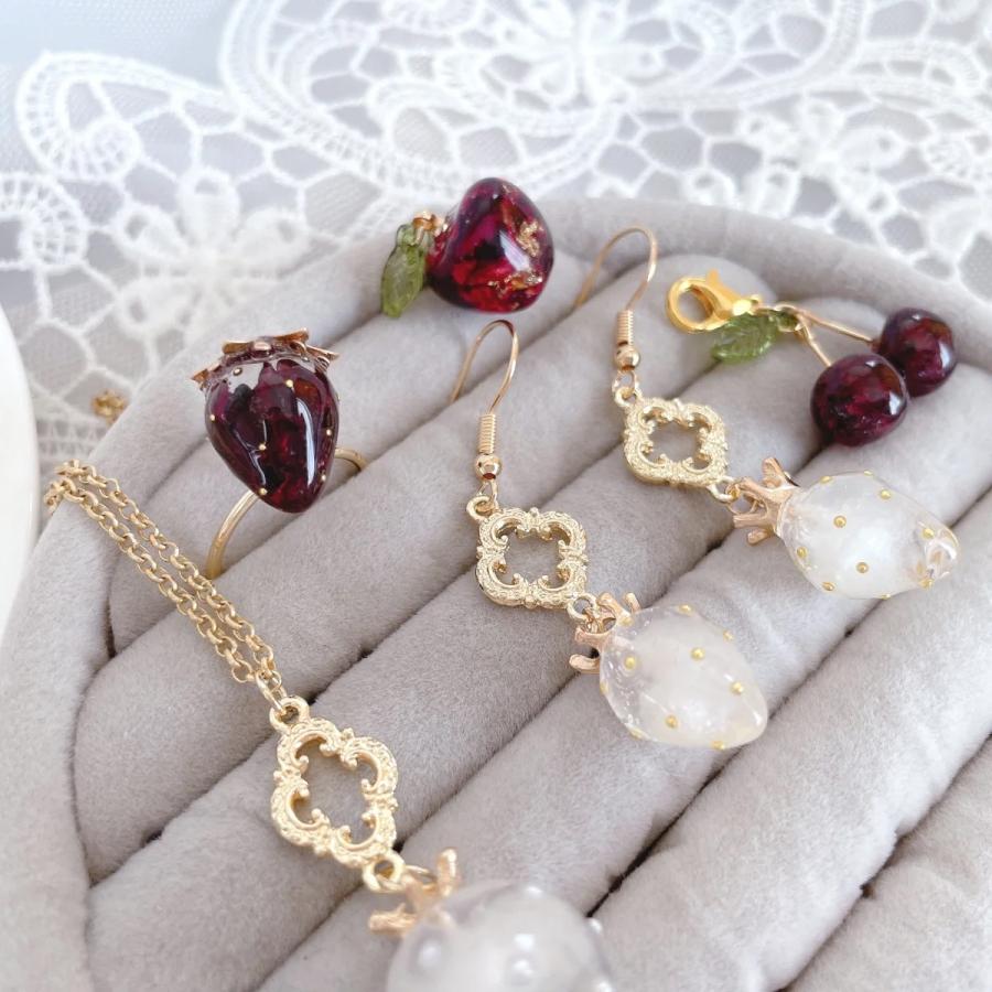 ビーズ 10個 ミニリーフ セット プラパーツ 葉っぱ 植物 フルーツ 果物