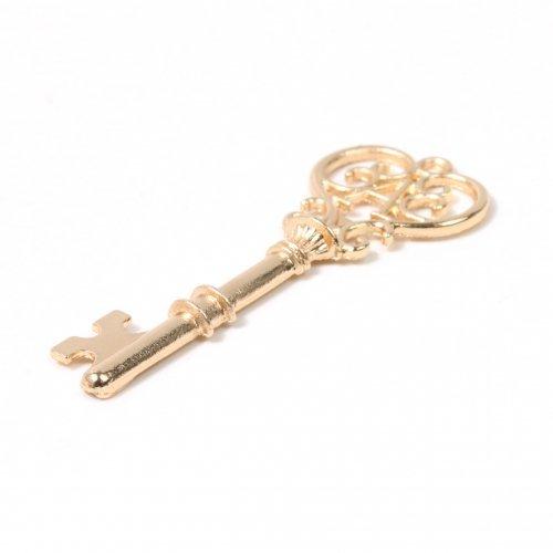 チャーム アリスの大きなカギ きれいめゴールド 不思議の国のアリス