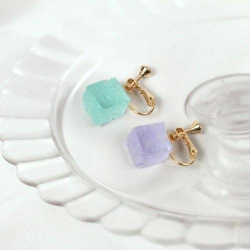 シリコン型 モールド キャンディ グミみたいなキューブパーツができちゃう 美味しそう 四角 正方形 立方体 スクエア 粘土 お菓子 Uvレジン 手芸 G 隠れ工房 Greenocean 通販 Yahoo ショッピング