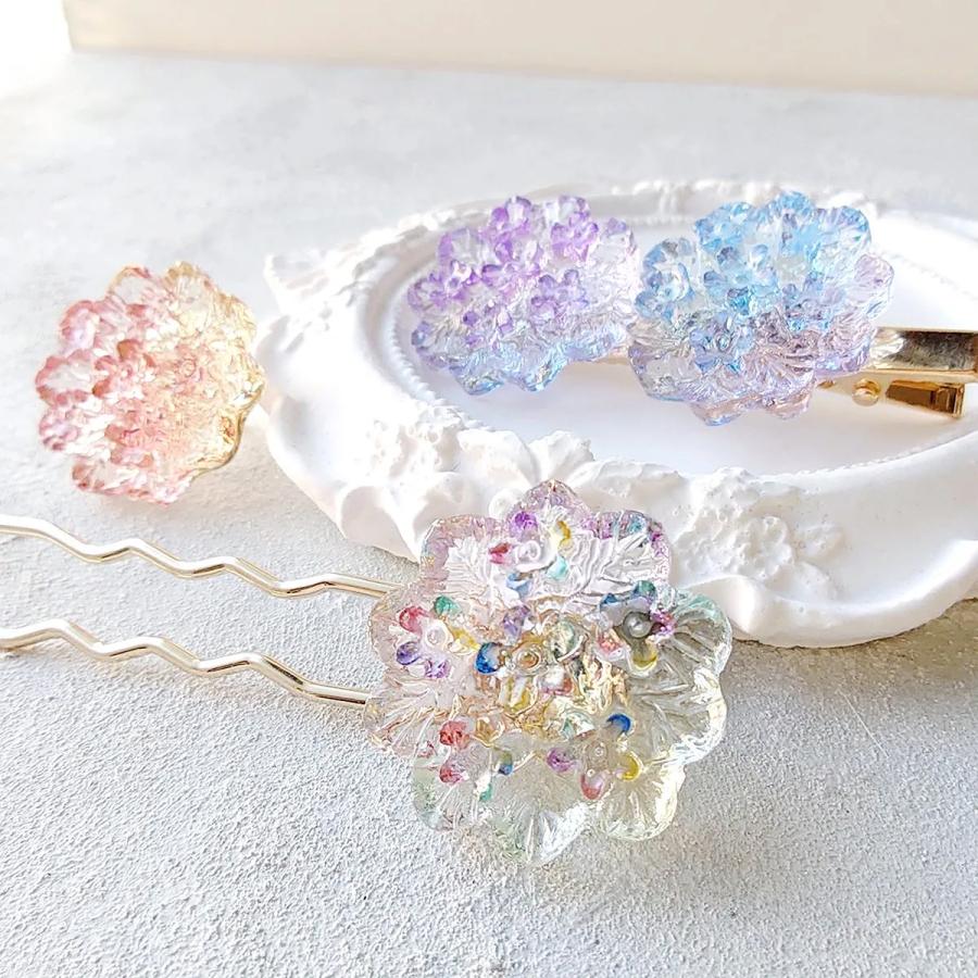 レジンヘアゴム　天の川　ピンク　花びら　パール　紫陽花　ちょうちょ 紫陽花のヘアゴム ブルー / レジンヘアゴム / ボタニカル / ヘア