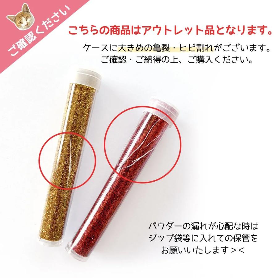 新作☆レジンヘアゴム　聖なる夜に　クリスマスレッドとホワイトラメ❷ 新作☆レジンヘアゴム 聖なる夜に クリスマスレッドとホワイトラメ➁