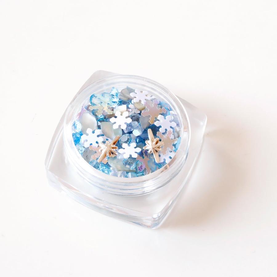 シマエナガ❁⃘*.゜レジンピルケース 雪の結晶 【公式通販】