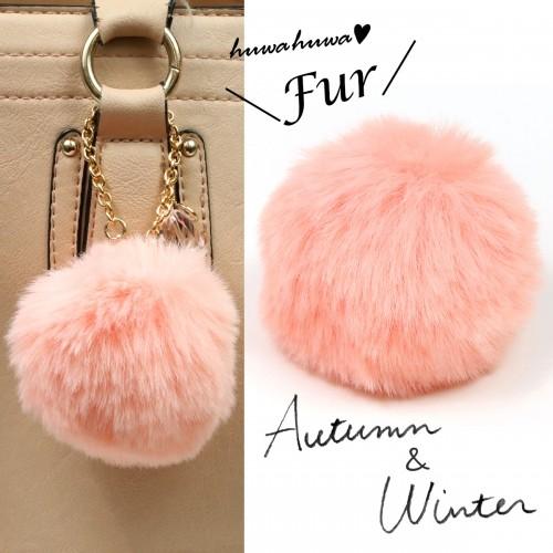 ファー 大きなぽんぽんボール カン付 サーモンピンク ファーボール フェイクファー フワフワ スノー 冬 C 5132 G 隠れ工房 Greenocean 通販 Yahoo ショッピング