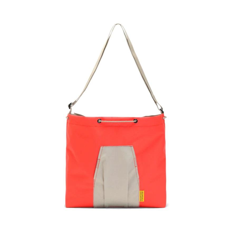 KEEN キーン HARVEST MATERIAL 2WAY TOTE / SAFARI x ORANGE KEEN キーン HARVEST MATERIAL 2WAY TOTE / SAFARI x ORANGE