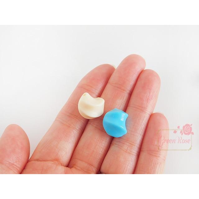 カラフルな変形ツイストビーズ 全16色 10個 アクリルビーズ 2002