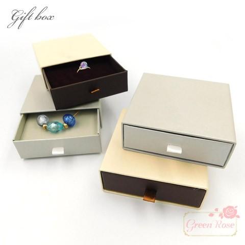 宅配便 ギフトボックス 引き出しタイプ 大 1個 02 03 リング ピアス ネックレス のラッピングに プレゼント Box12 Box12 Greenroseネットショップyumi 通販 Yahoo ショッピング