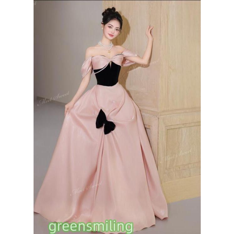 カラードレス ブラック ピンク リボン ウェディングドレス