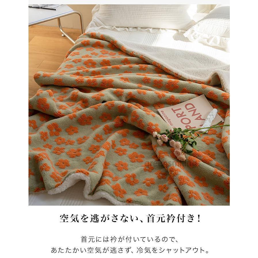専用♥みかん❤暖か☆Wボア♥特大ブランケット♥グリーンベージュ。 毛布 ブランケット 暖かい ひざ掛け かわいい 花柄 シープボア : Green