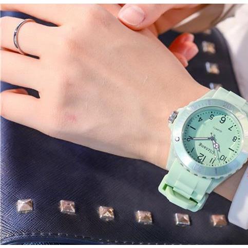 Sale 68 Off グリーンストアキッズ腕時計 防水 キッズ 女の子 男の子 子供用腕時計 小学生 スポーツ アウトドア 軽い 軽量 つけやすい Redoriente Net