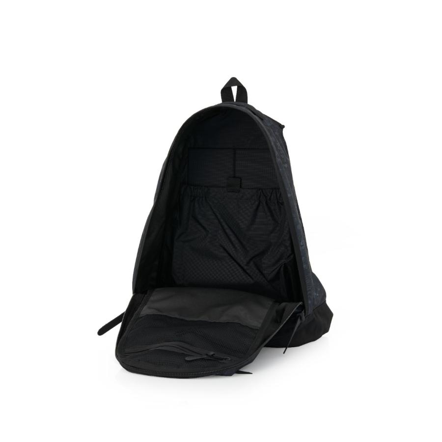 【ポイントアップ｜5/21〜25】【公式】優良配送  NEW グレゴリー デイパック DAY PACK デイパック(リュック) ワイルドフラワー BK/Wの画像