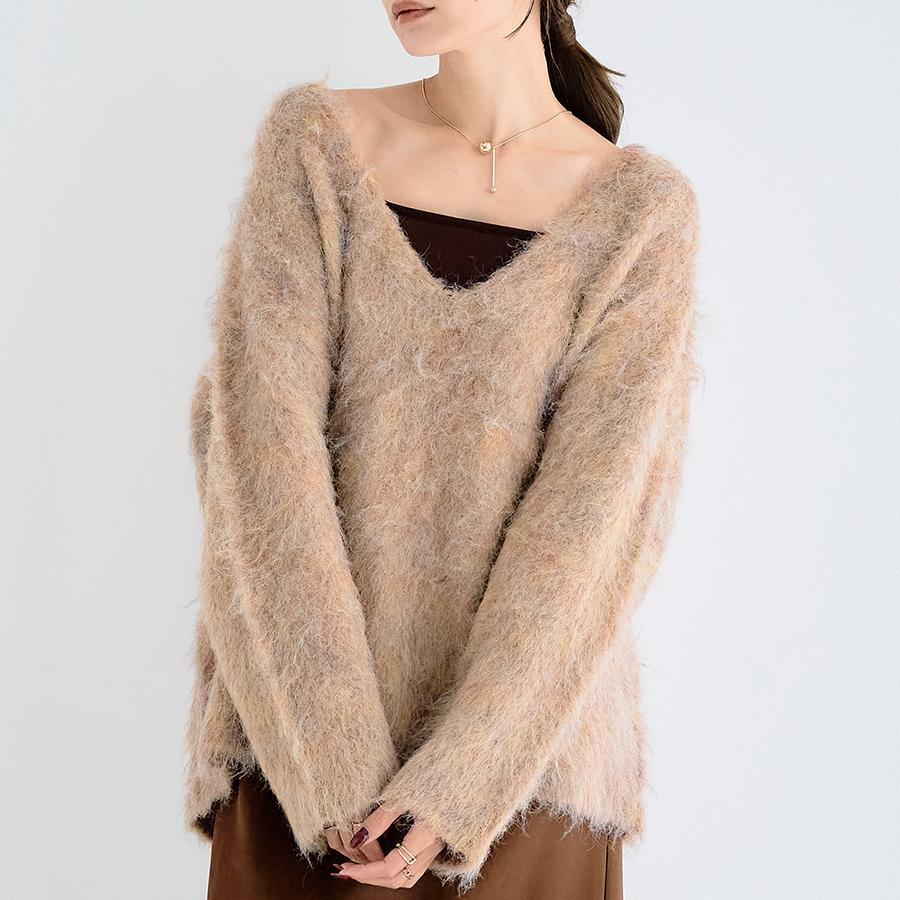 ブークレシャギーＶネックニット | ブランド登録なし