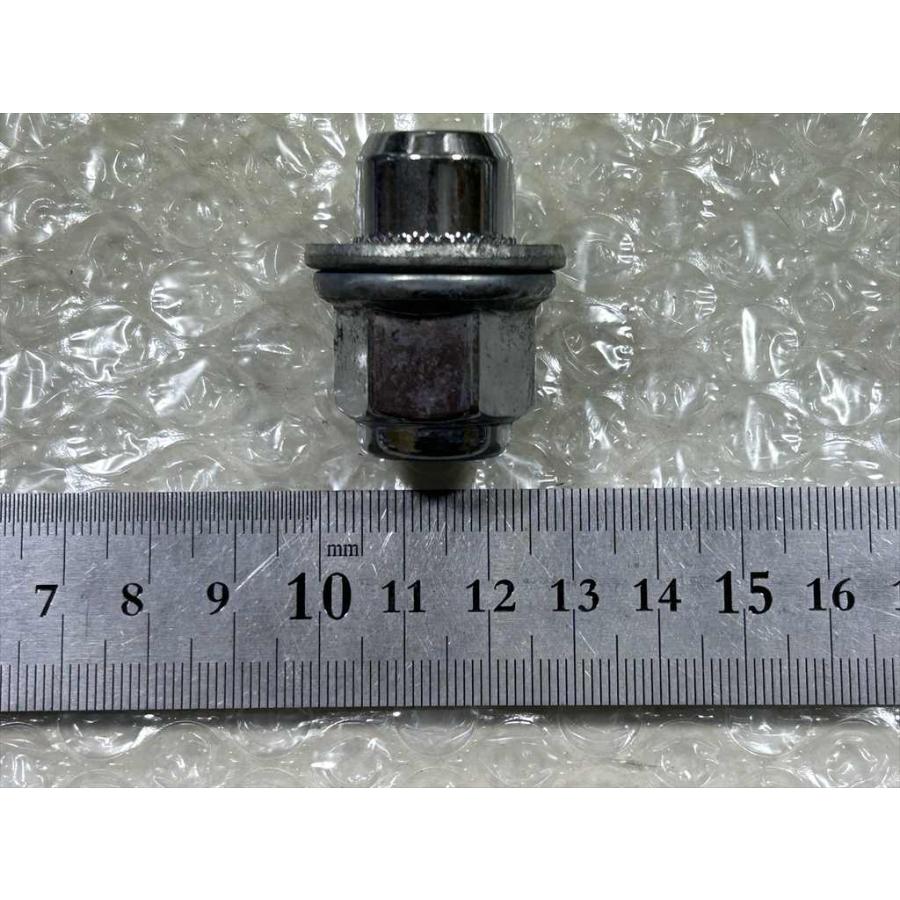 トヨタ（TOYOTA） 1個 純正 純正袋ナット 座面 メッキ 普通長さ