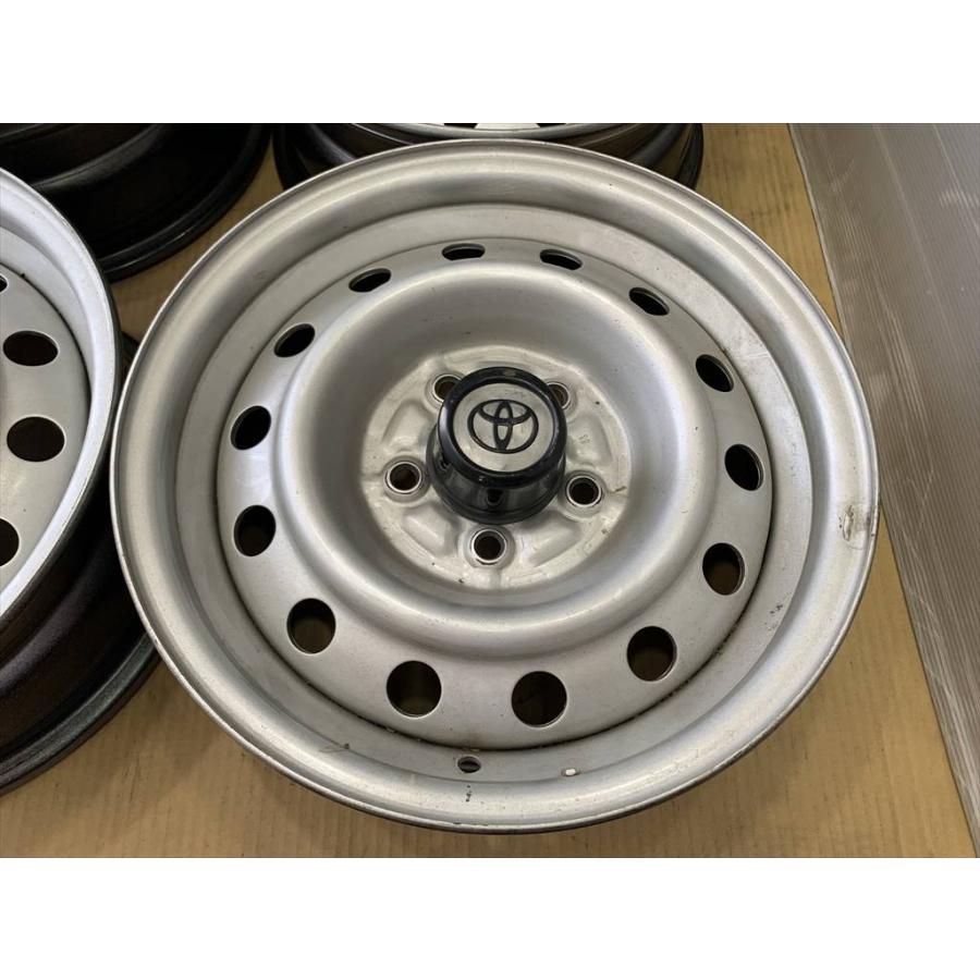 ハイエース 貴重 キャップ付き TOYOTA 100 HIACE 純正スチールホイール