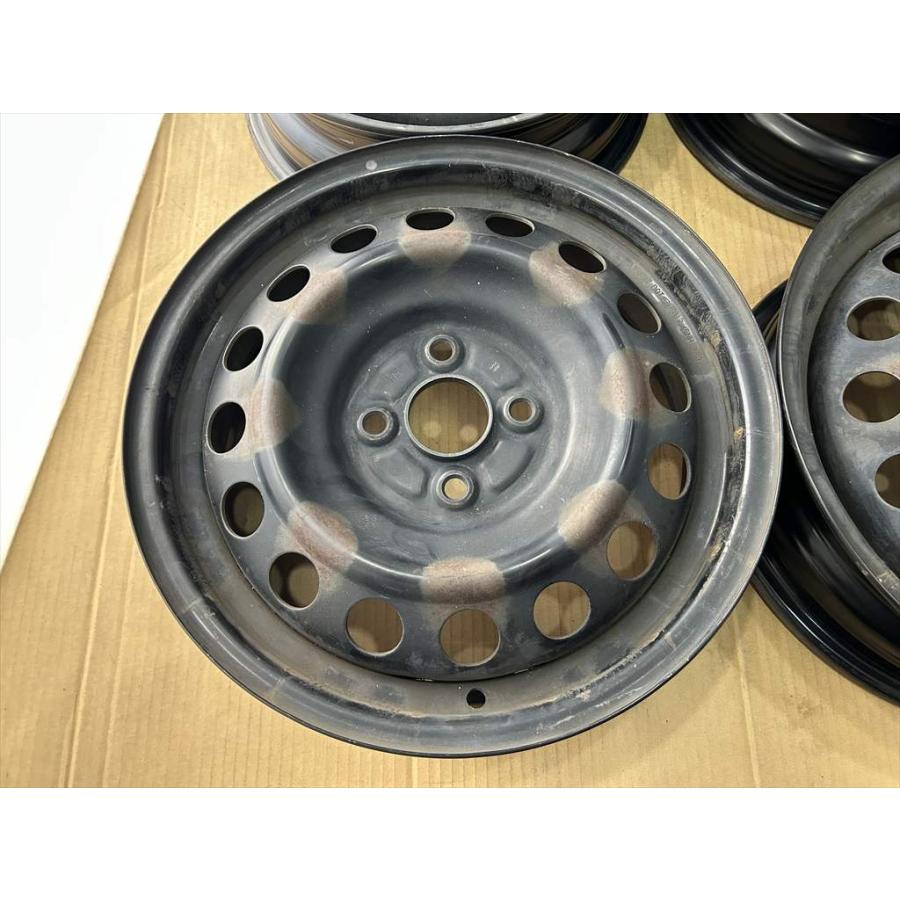 トヨタ（TOYOTA） TOYOTA AQUA 純正鉄ホイール 15 5j +39 ブラック 4穴