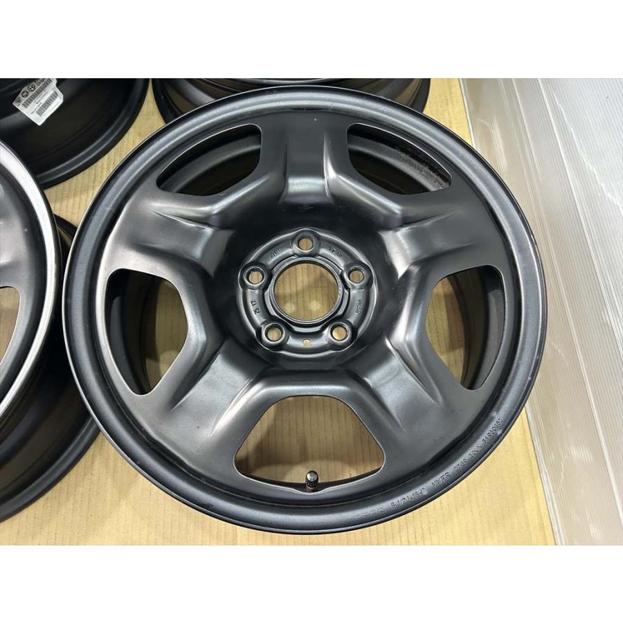 D*i様 Jeep レネゲード　純正ホイール　 スタッドレスタイヤ 16インチ レネゲード Jeep Renegade 純正鉄ちん TPMS付き 16 6.5j +40 マット