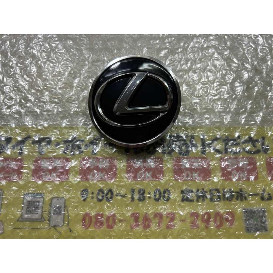 トヨタ（TOYOTA） 本物 部品どり 1枚 LEXUS LS500 純正センターキャプ