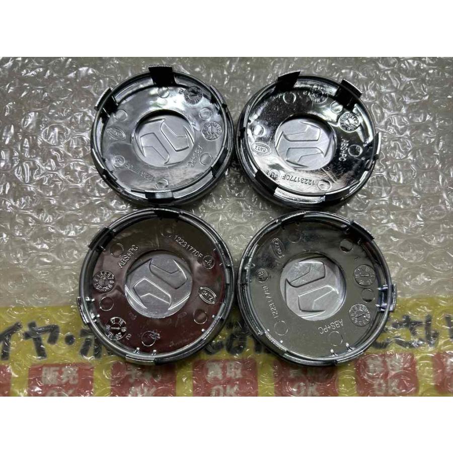 イエローハット（YellowHat） 4枚 S文字 センターキャップ ポリッシュ