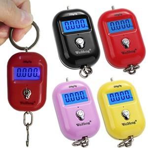 ラゲッジスケール 重量計 デジタル 約20g〜25kg迄計測可 ミニ 極小キーリング型 はかり スーツケース 便利グッズ アウトレット GPT 6点迄メール便OK(gu1a376) | ブランド登録なし