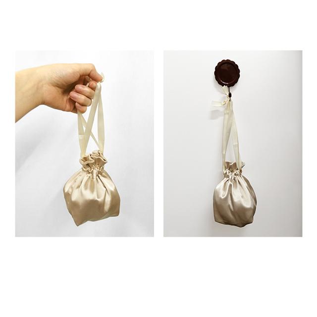 アイマスク シュシュ ヘアバンド 巾着 シルク 風 4点セット ポーチ 旅行 トラベル おしゃれ ヘアゴム ケース 安眠 リラックス GPT 2点迄メール便OK(gu1b018) | ブランド登録なし | 10