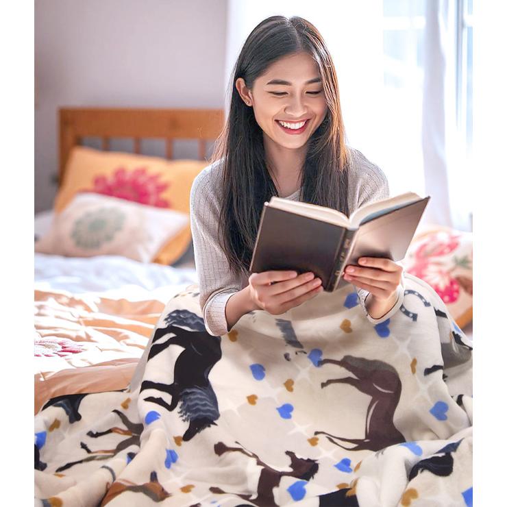 ブランケット ひざ掛け 大判 おしゃれ 大きい 厚手 モコモコ ふわふわ 165×120cm 馬柄 アニマル 裏ボア 秋 冬 あったか 冷え対策 GPT 送料無料(gu1c769) | ブランド登録なし | 06