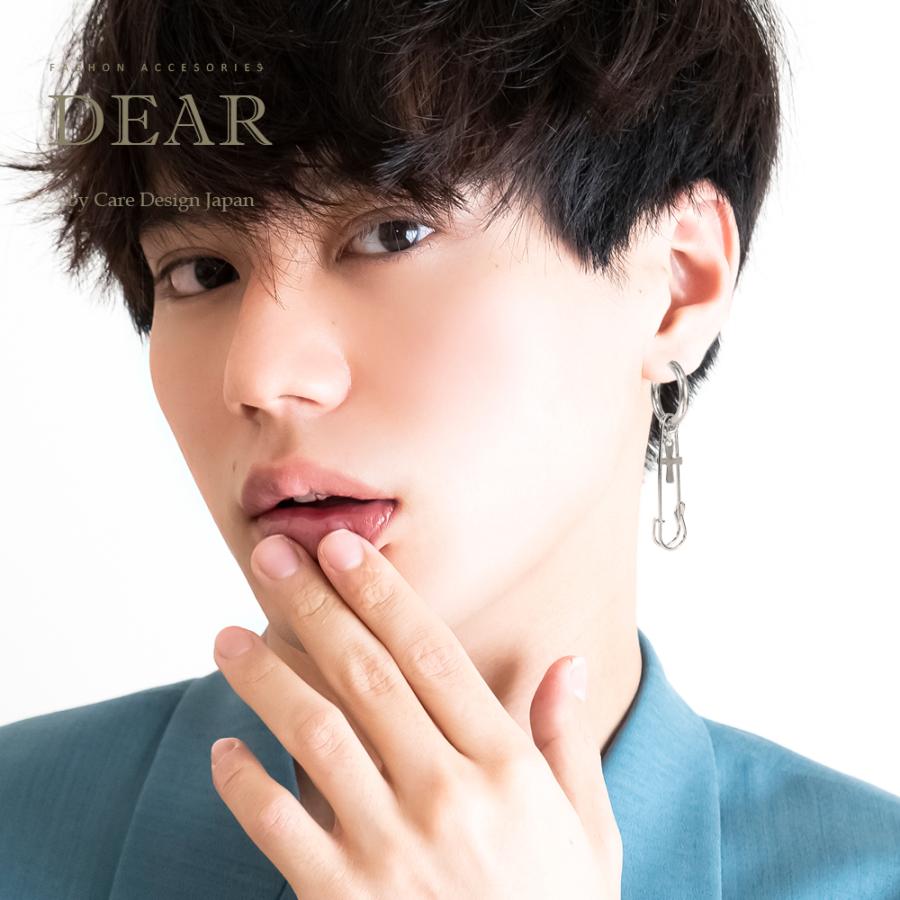 片耳 ワンイーボ 着用 モデル 安全ピン ピアス クロス 十字架 ロック