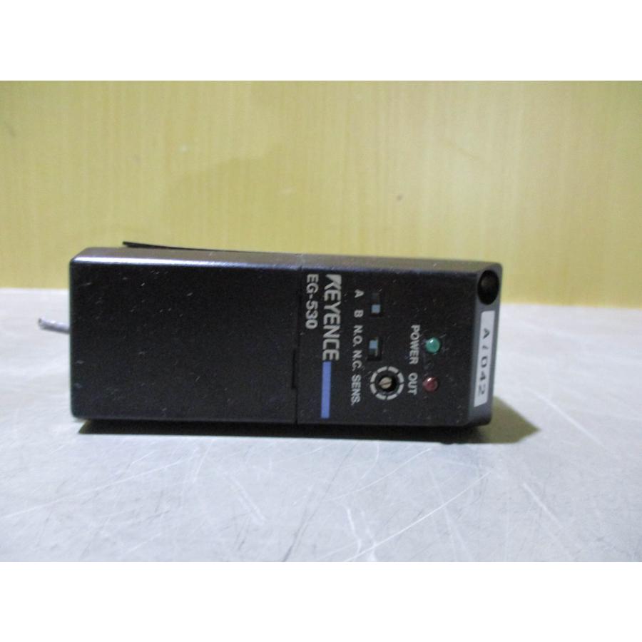 中古KEYENCE 渦電流式変位センサアンプ EG-530(AABR51106D018 