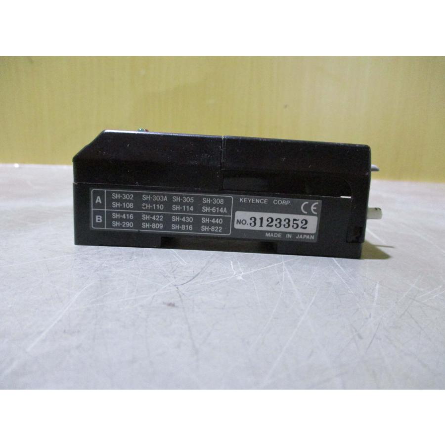 中古KEYENCE 渦電流式変位センサアンプ EG-530(AABR51106D018 