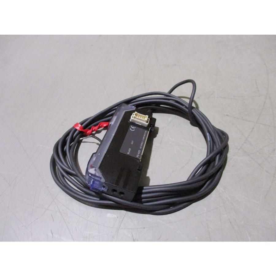 中古 KEYENCE FS-V22 ファイバーセンサーアンプ(AAGR50522B008