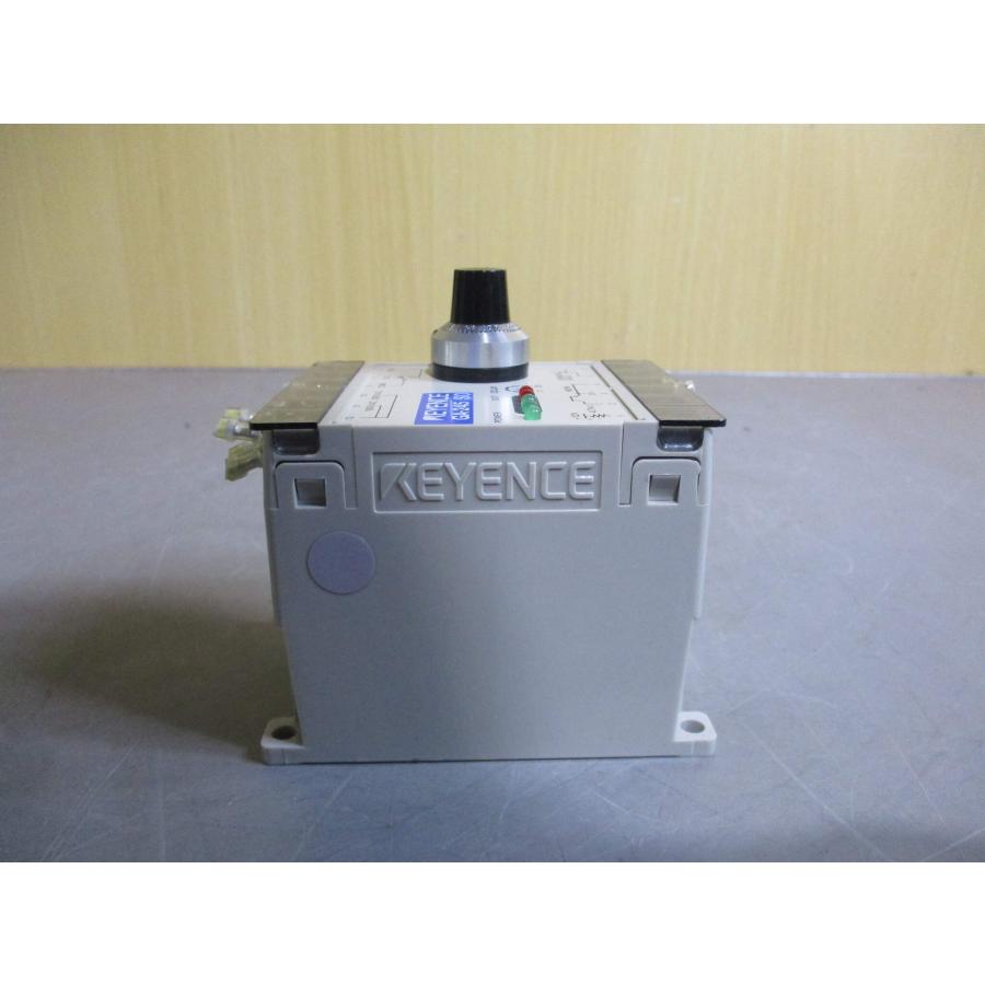 中古 KEYENCE GA-245 SO 振動センサ アンプ (AAGR51209B107 