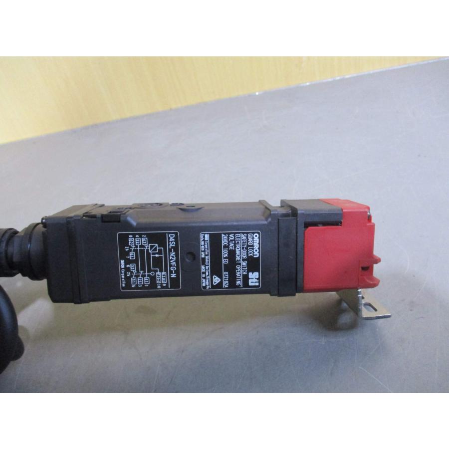 楽天モバイル  OMRON D4SL-N2VFG-N Safety Door Switch(AAHR60105B085)