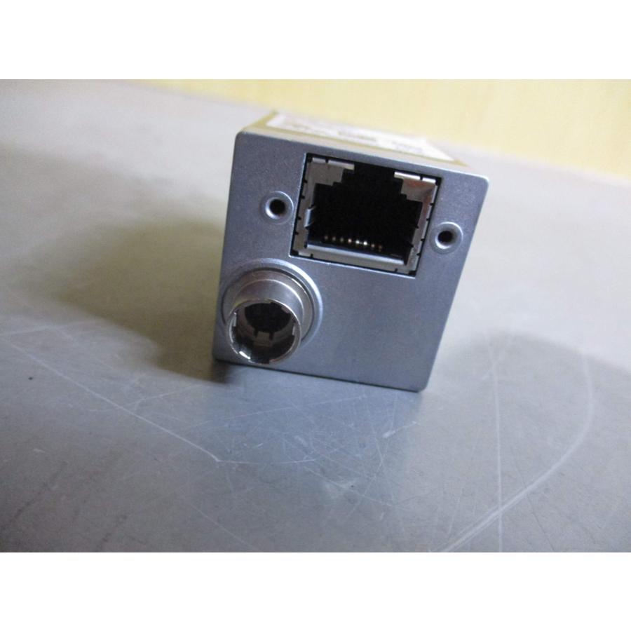 中古 BASLER acA640-120gm 産業カメラ (AAMR60409A077