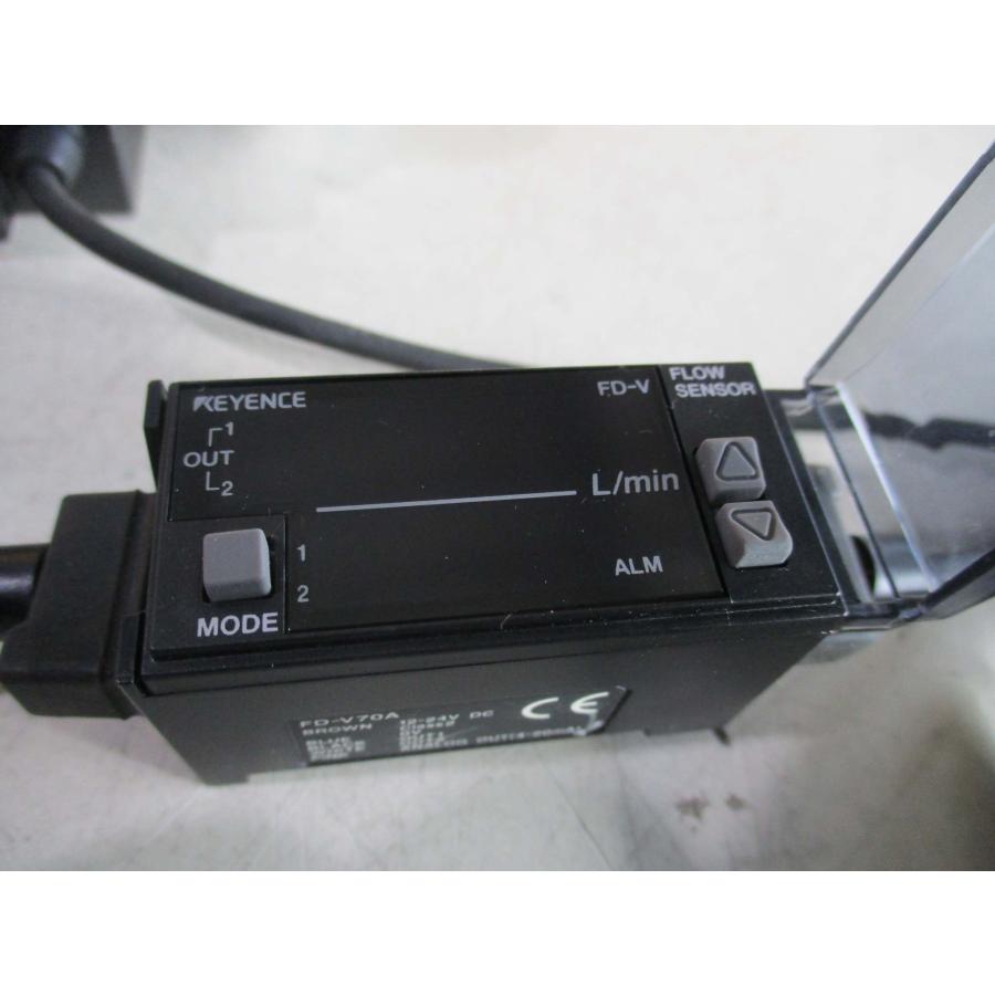 中古 KEYENCE 流量センサ アンプ FD-V70A / アンプ分離型デジタル流量 