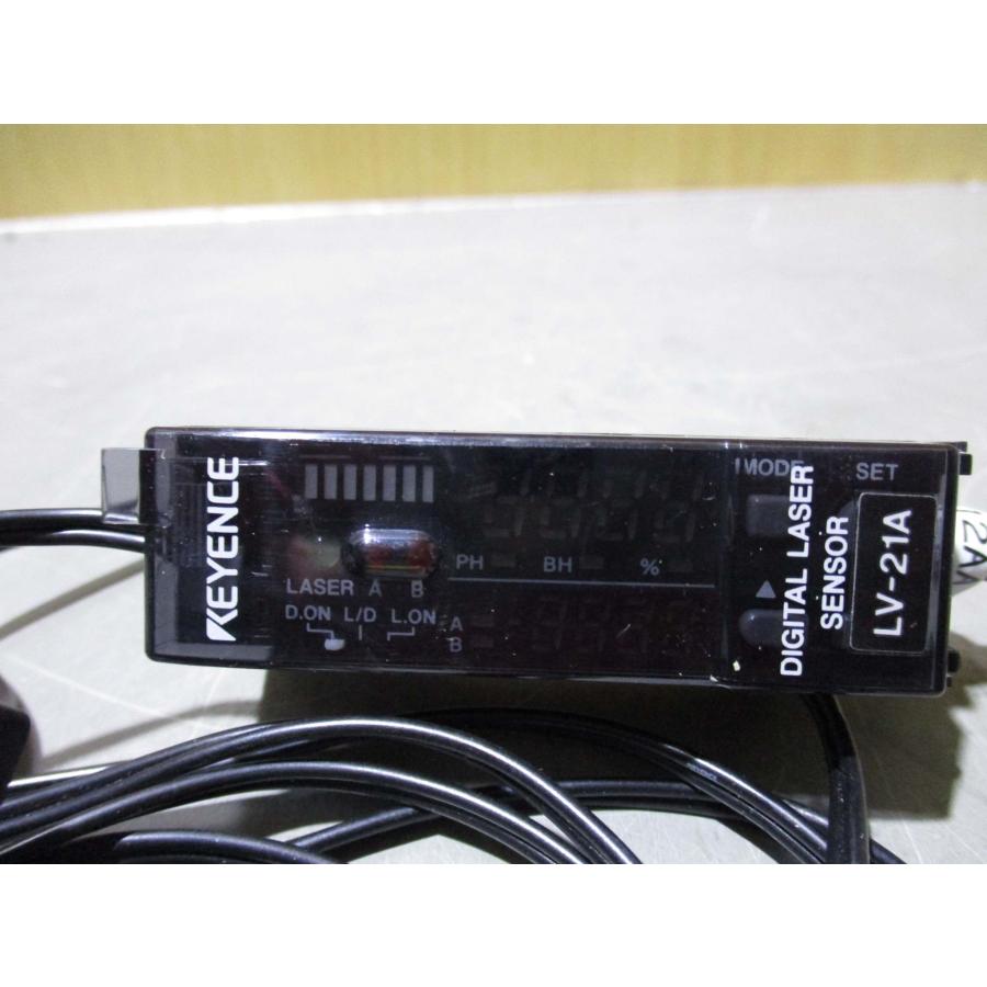 中古 KEYENCE LV-21A/LV-H62 デジタルレーザセンサ (AAPR50329C021