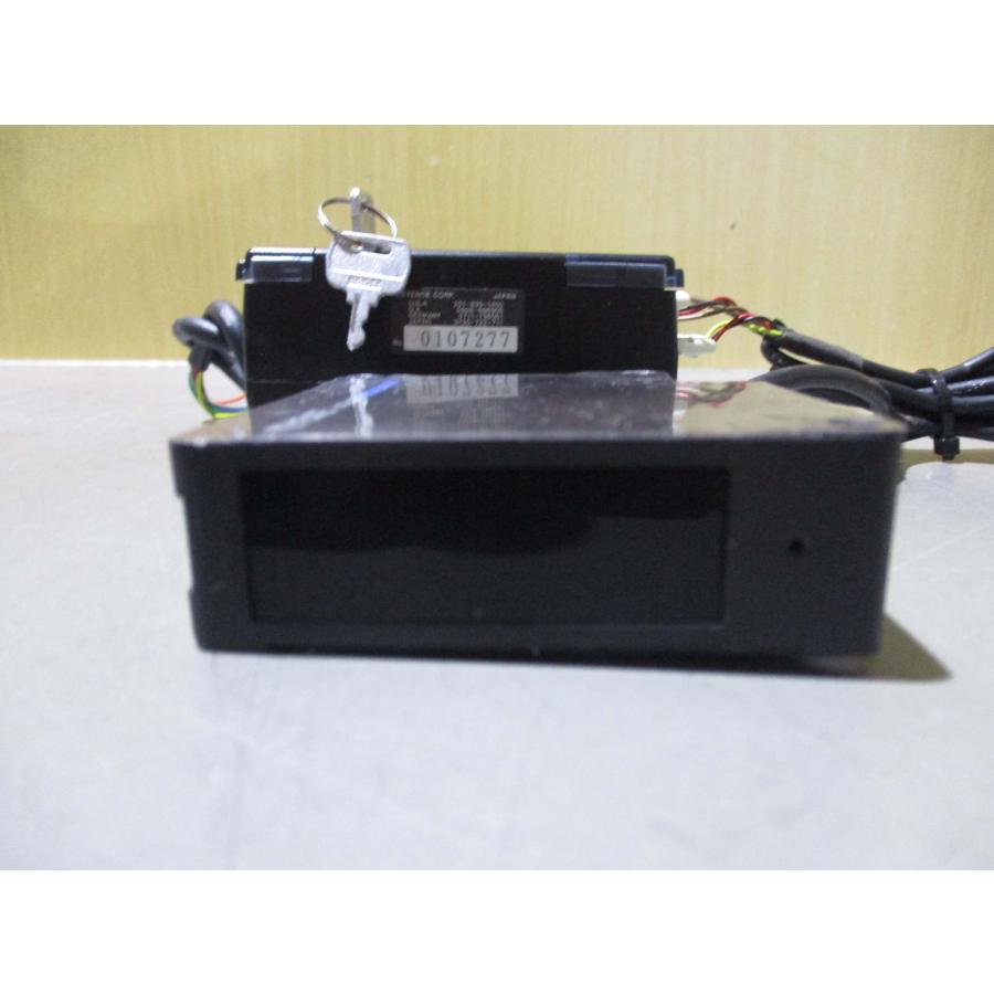 【新品未使用】KEYENCE 8点セット‼️ 中古 KEYENCE LX2-60/LX2-03R/LX2-03T レーザセンサ セット