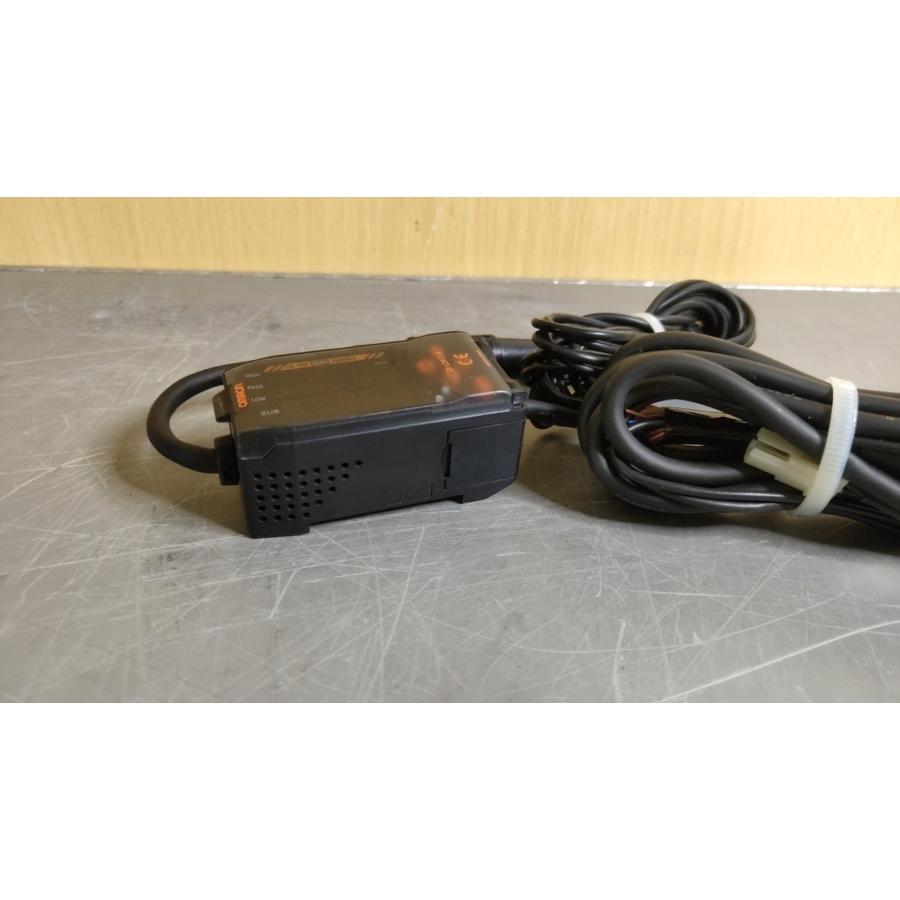 中古 OMRON ZX-LDA11-N スマートセンサ(AAPR51017C222